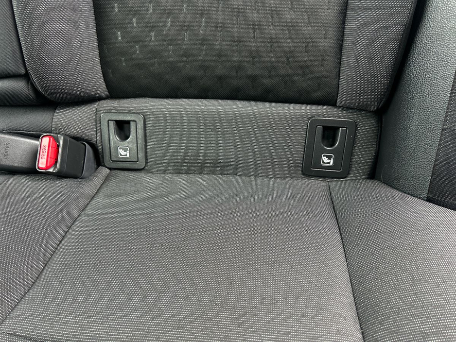 2023 Toyota Corolla - image 14