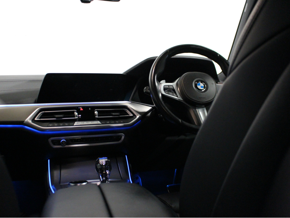 2021 BMW X5 - image 35