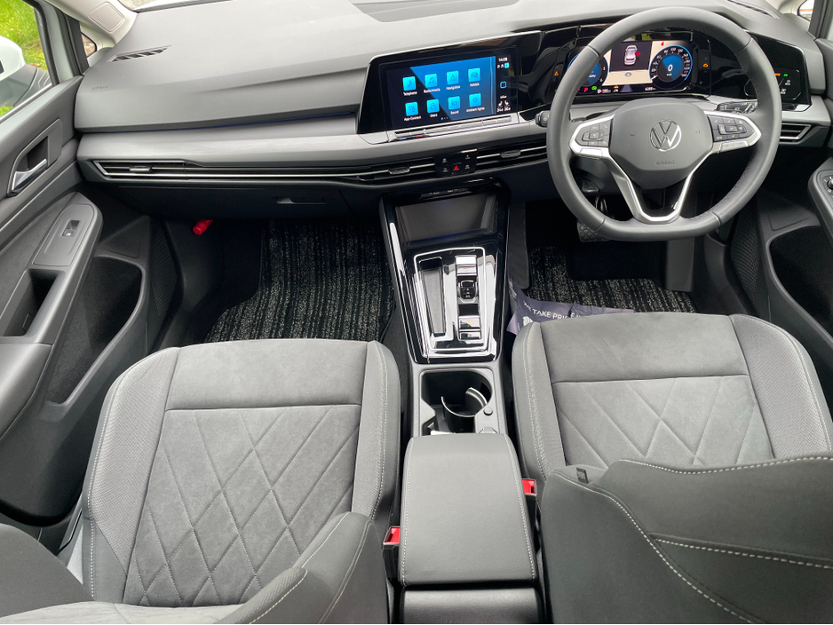 2024 Volkswagen Golf 2.0 TDI 150 BHP DSG STYLE 5 DOOR. €34,950