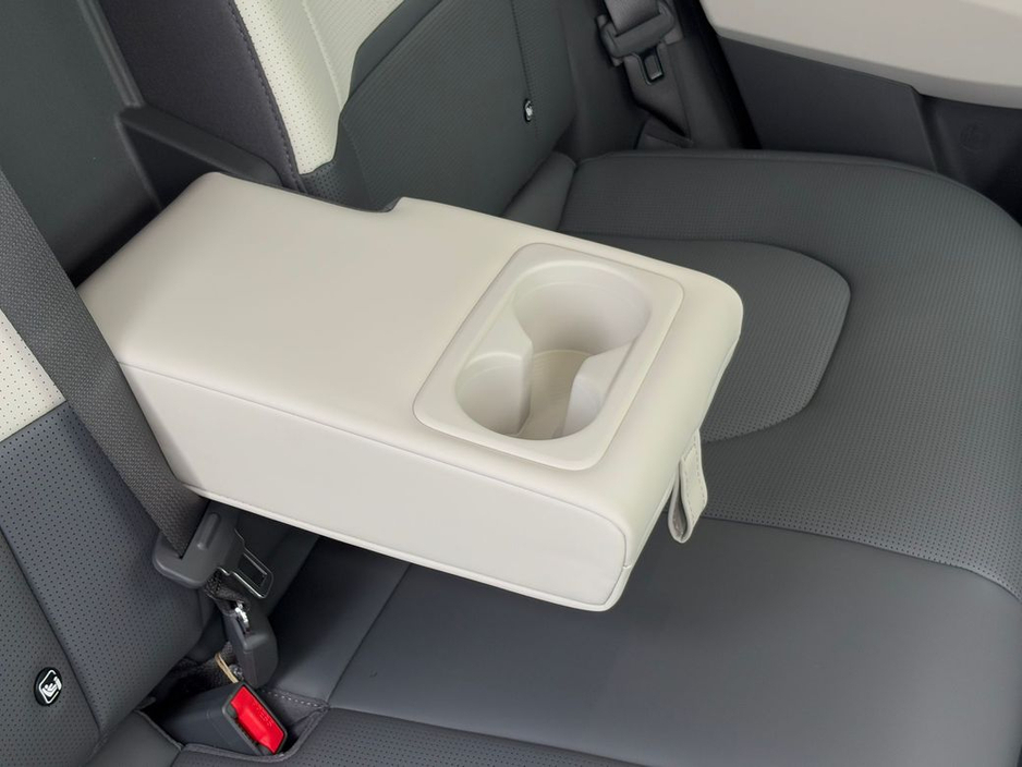 2026 Kia EV3 - image 34