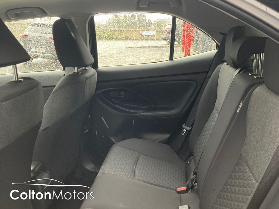 2024 Toyota Yaris Cross 1.5 Hybrid Luna €27,950