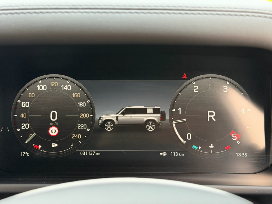 2025 Land Rover Defender - image 13