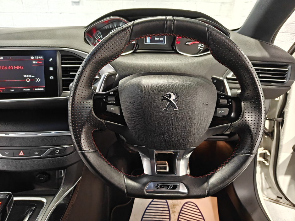 2019 Peugeot 308 - image 22