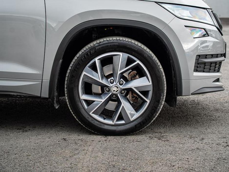 2021 Skoda Kodiaq - image 3