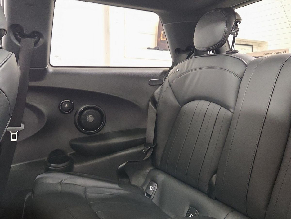 2023 MINI Hatch Electric Level 3 €24,950