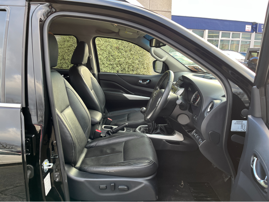 2018 Nissan Navara 2.3 DCI TEKNA D/C MANUAL //NO VAT//HIGH SPEC//FULL LEATHER HEATED SEATS//KEYLESS ENTRY//360 PARKING CAMERAS//SAT NAV// €21,950