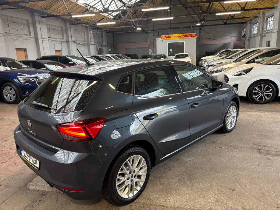 2023 SEAT Ibiza - image 2