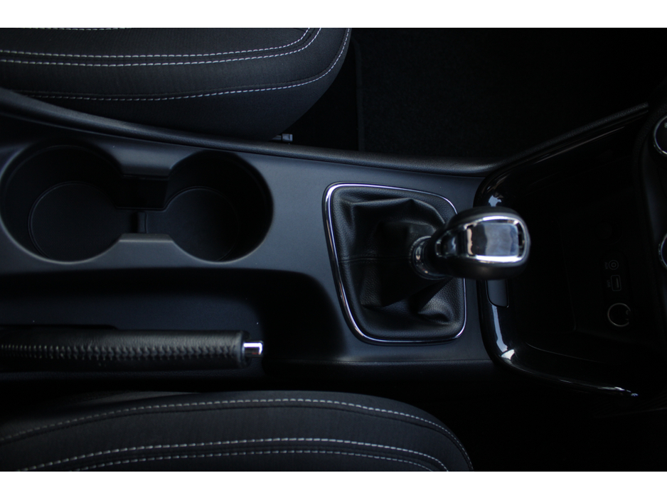 2016 Kia Ceed - image 14