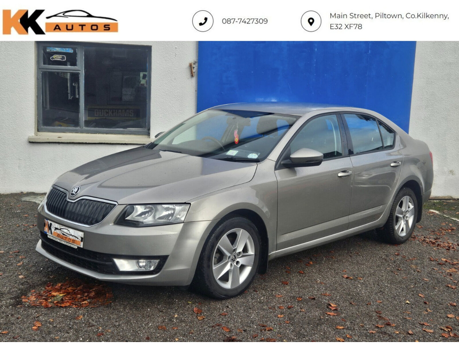 2015 Skoda Octavia COMBI AMBITION 1.6TDI 110HP DSG €10,450