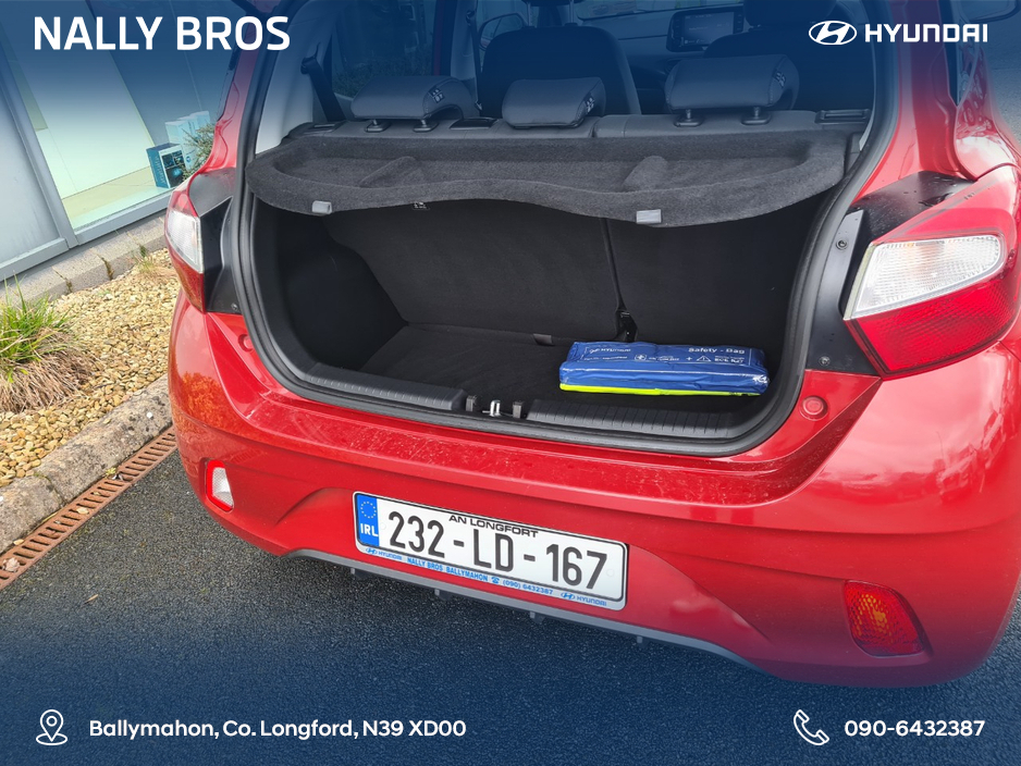 2023 Hyundai i10 - image 6