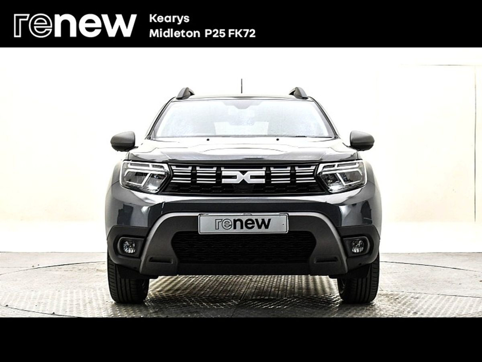 2023 Dacia Duster - image 8