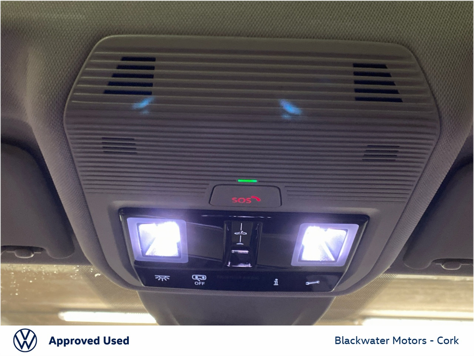 2025 Volkswagen Golf - image 28