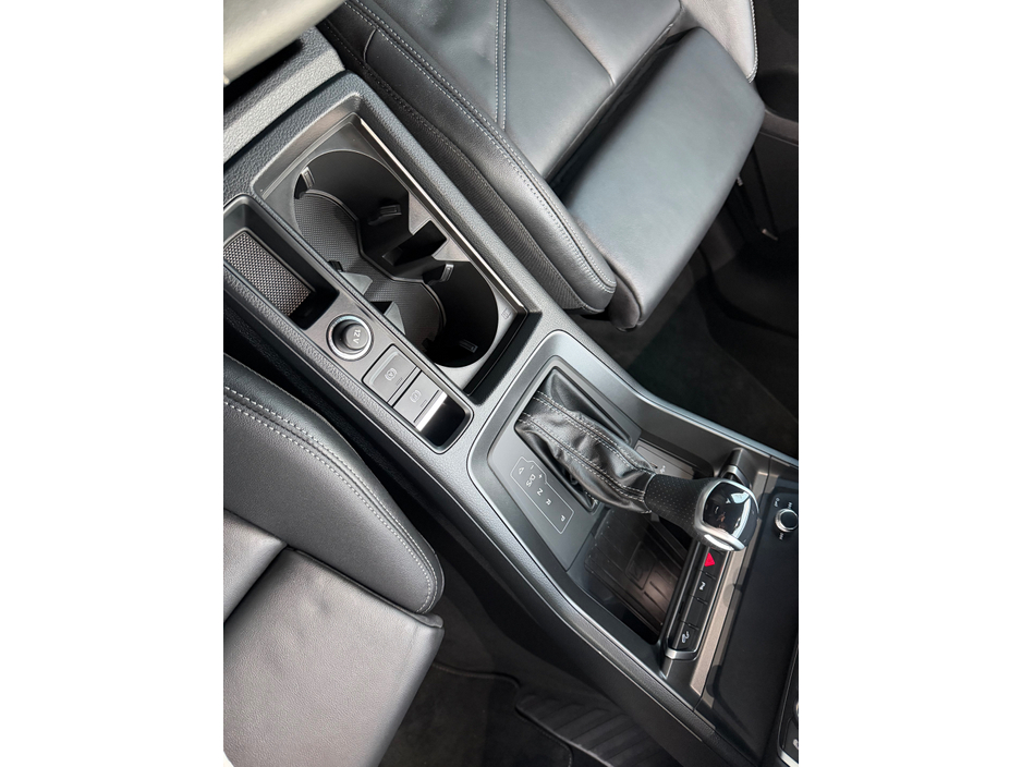 2024 Audi Q3 GREAT SPEC//S LINE 45 TFSI E//LOW MILEAGE//FULL LEATHER//REVERSE CAMERA//FINANCE PACKAGES €44,900