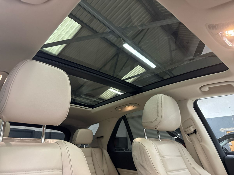 2022 Mercedes-Benz GLE Class - image 24