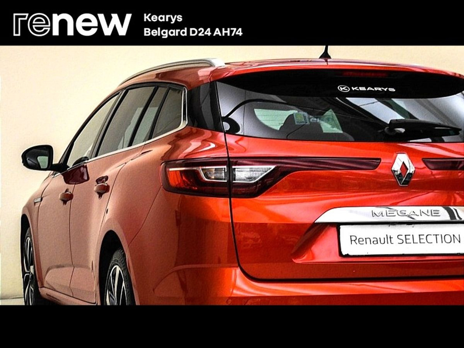 2021 Renault Megane - image 13