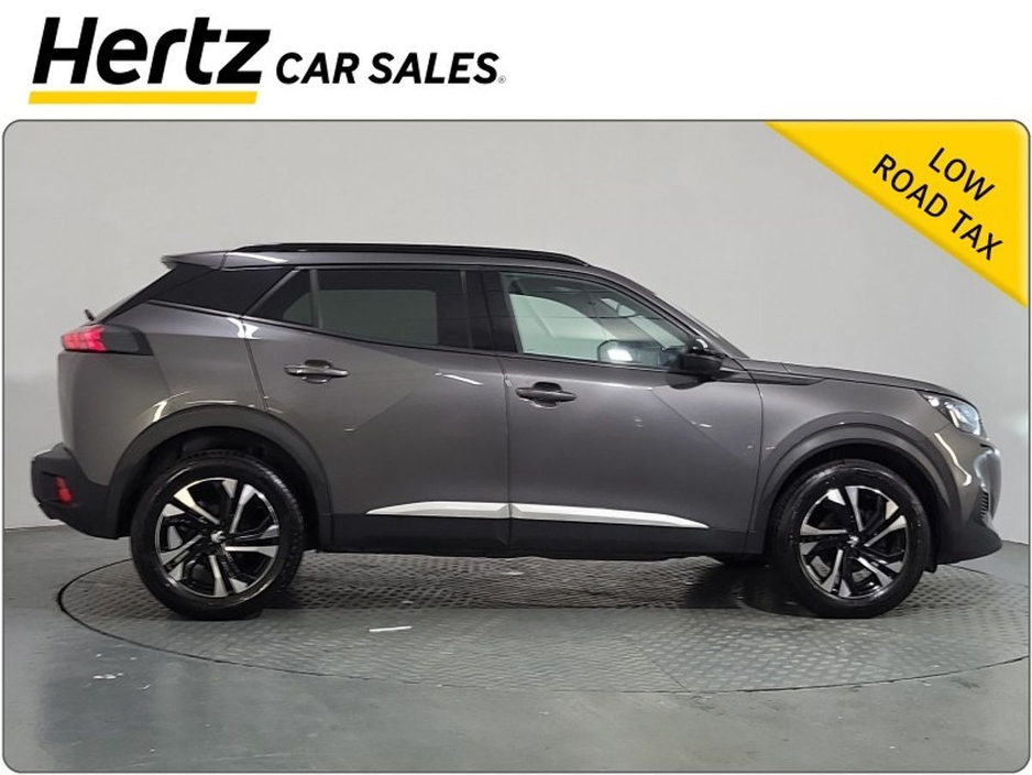 2023 Peugeot 2008 - image 3