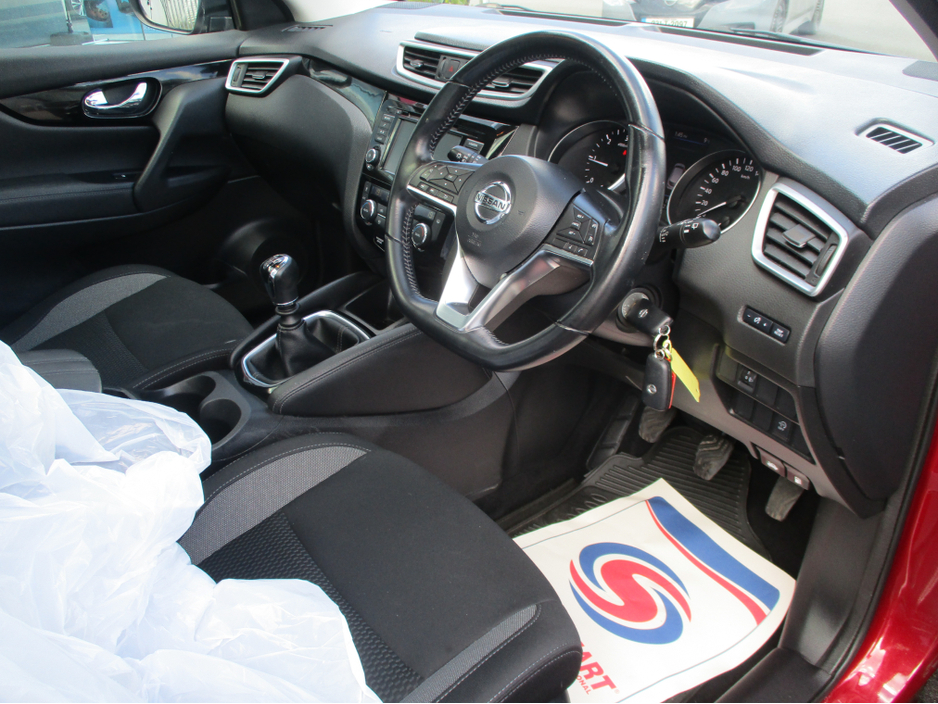 2020 Nissan Qashqai - image 18