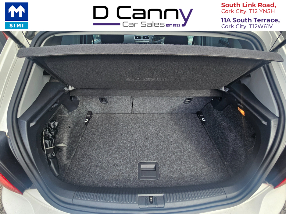 2014 Volkswagen Polo - image 11