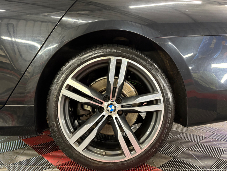 2018 BMW 7 Series - image 19