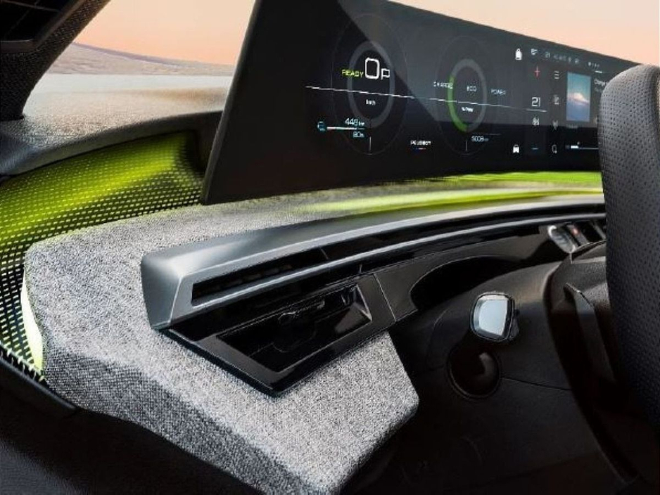 2026 Peugeot 5008 GT Exclusive Hybrid 145bhp *ORDER YOUR 261 TODAY* €57,745