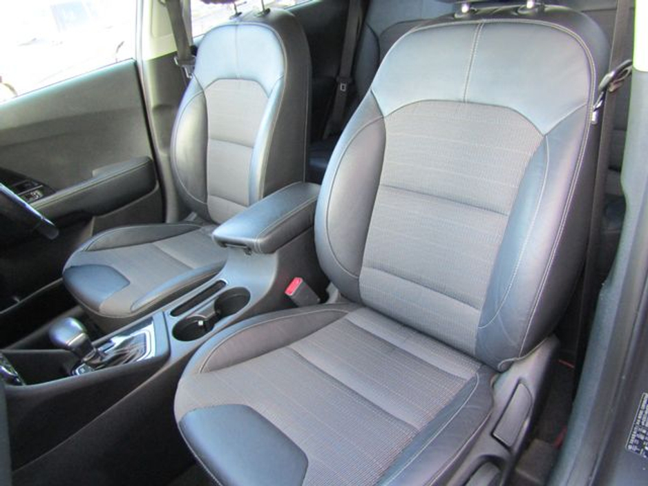 2019 Kia Niro 1.6 GDI 2 104BHP 5DR Auto €17,950