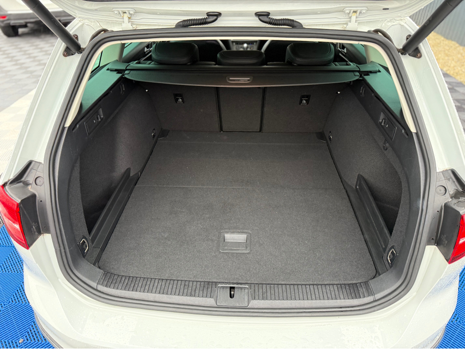 2018 Volkswagen Passat ALLTRACK 4WD - 2.0L DIESEL - AUTO - 12M WARRANTY - CAR: 1629