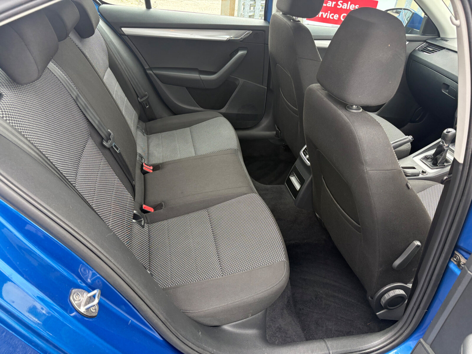 2016 Skoda Octavia AMBITION 1.6TDI 110HP €9,995