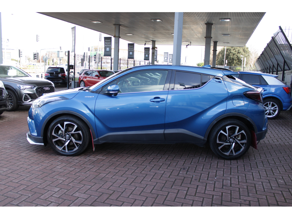 2017 Toyota C-HR - image 7