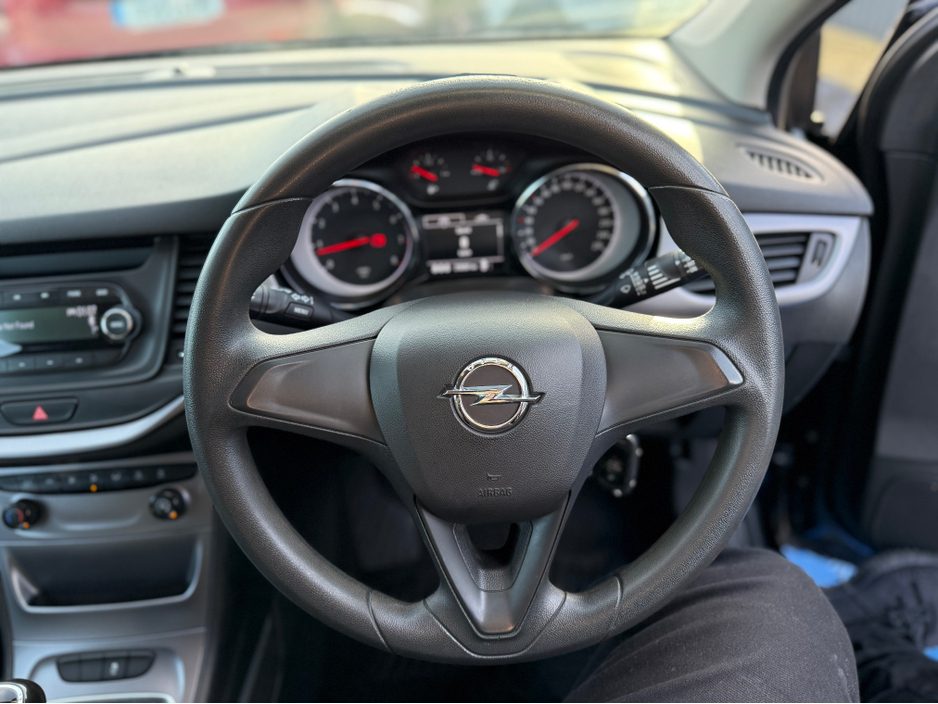 2017 Opel Astra SPORT - 1.4L PETROL - MANUAL - 12M WARRANTY - CAR: €9,950