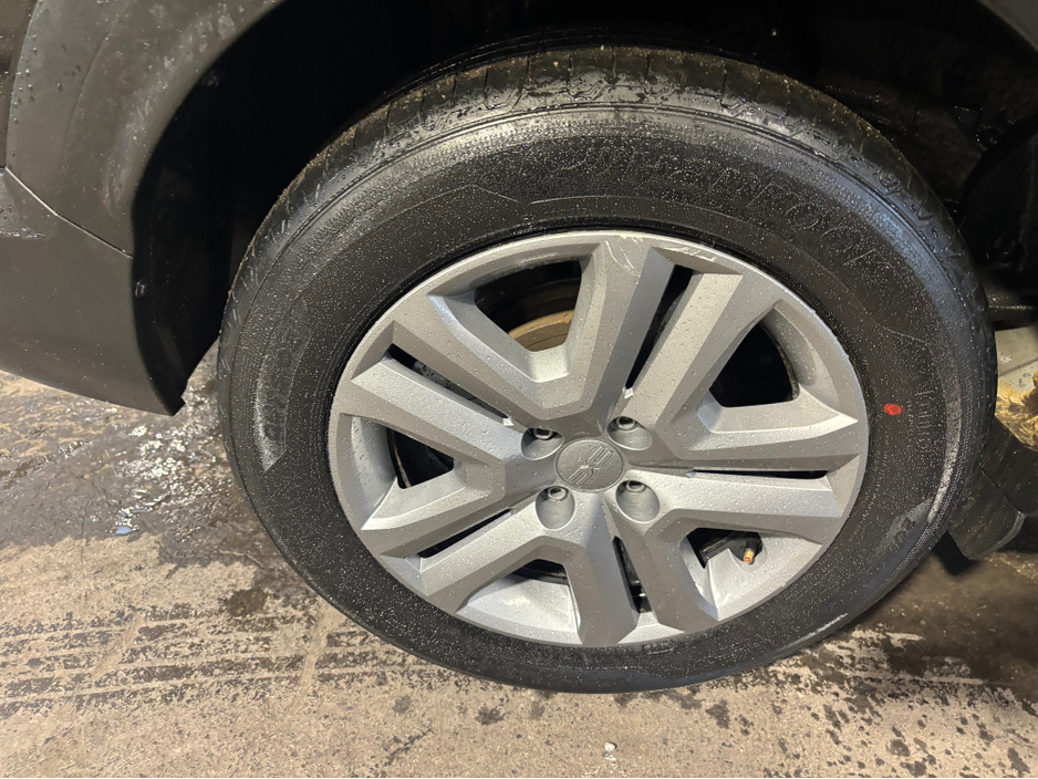 2023 Dacia Jogger - image 15