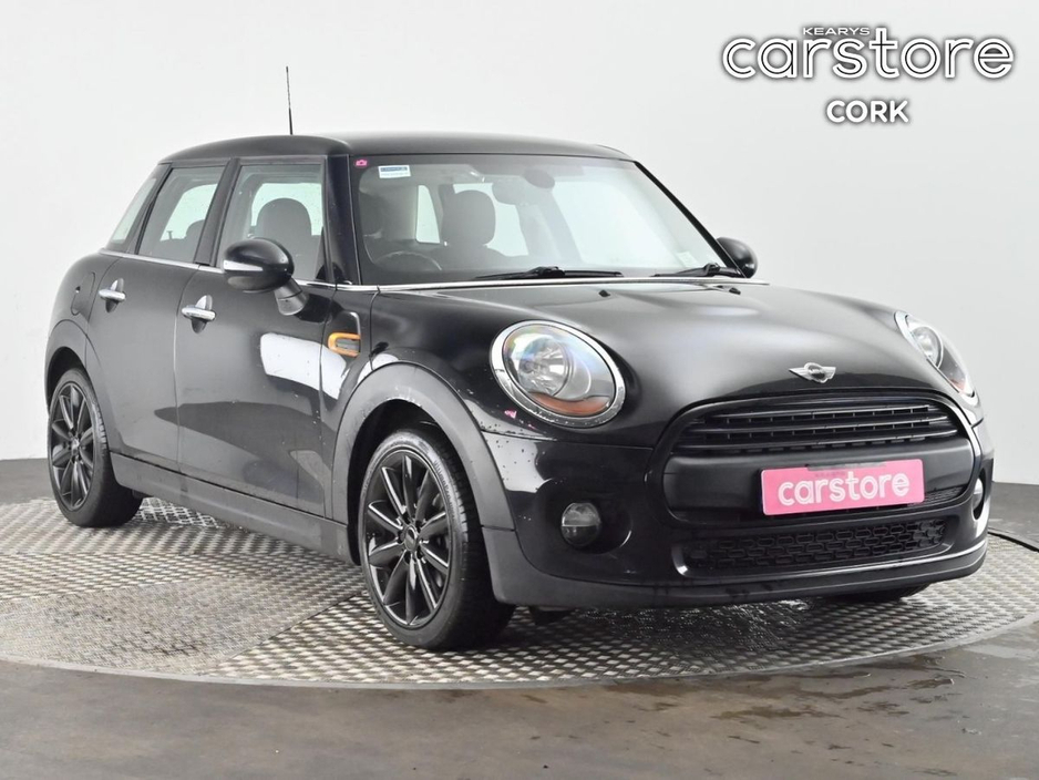2015 MINI Hatch ONE 1.2 5 DR €11,880