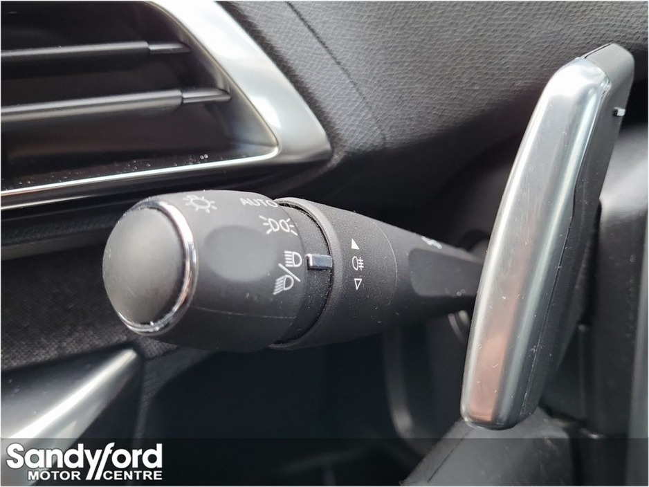 2023 Peugeot 3008 - image 22