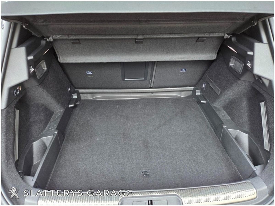 2024 DS Automobiles DS 7 - image 11