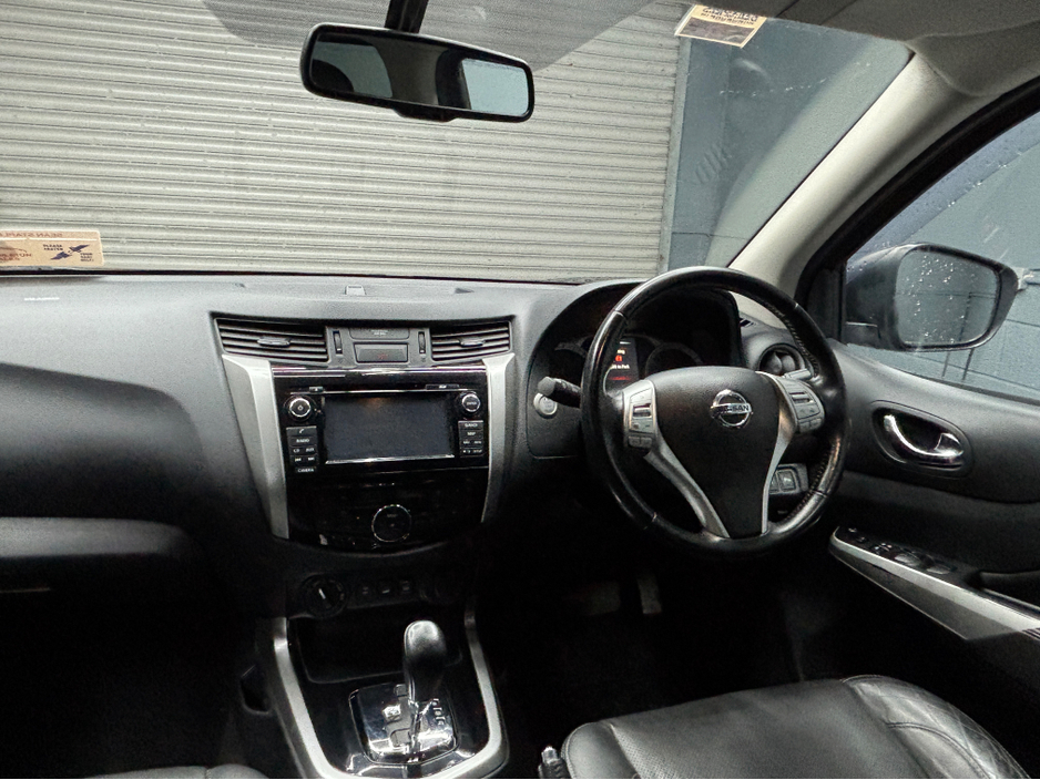 2018 Nissan Navara - image 10