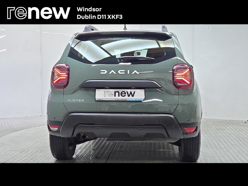 2023 Dacia Duster - image 9
