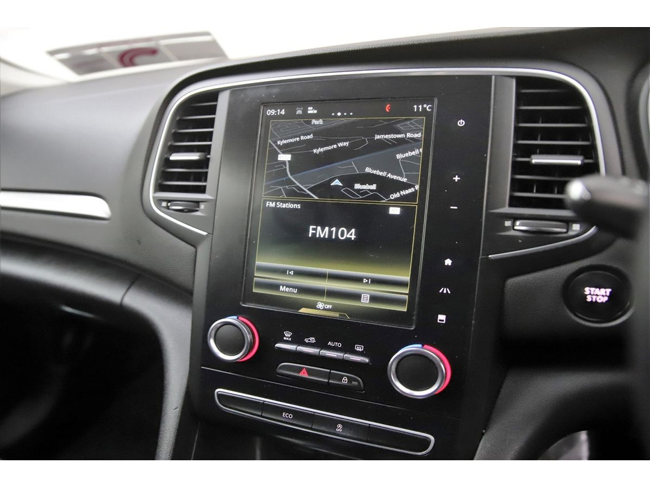 2017 Renault Megane - image 22