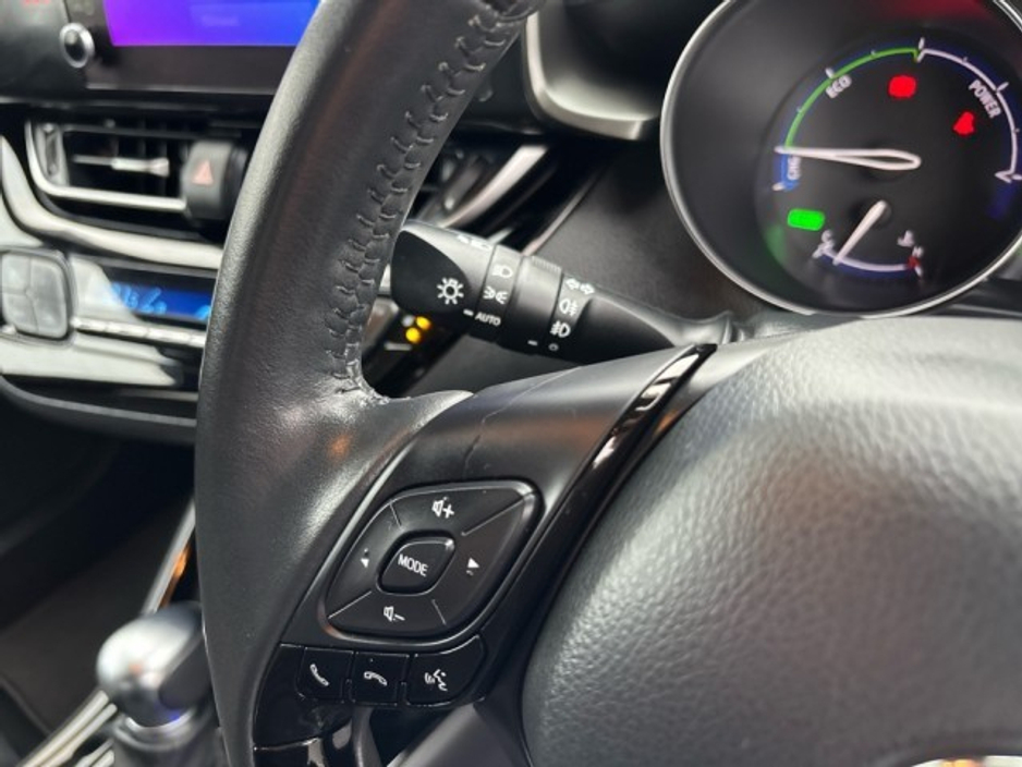 2022 Toyota C-HR - Sport Edition - 1.8 Automatic - NCT 2028 - Full TOYOTA Service History - EUR 190 Tax // Remote Central Locking // Front Electric Windows // Rear Electric Windows // Electric Mirrors // Power Folding €27,599