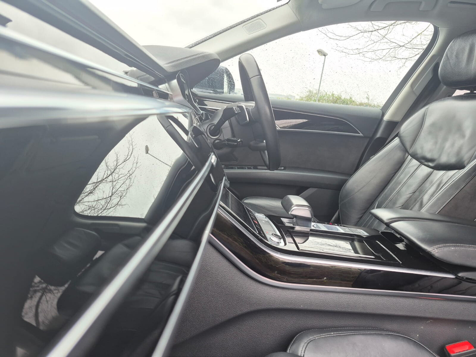 2019 Audi A8 - image 13