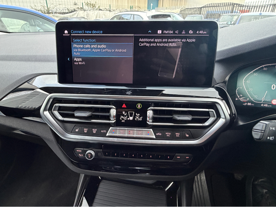 2022 BMW X3 - image 18