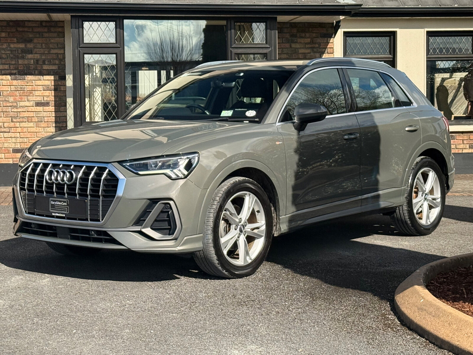 2020 Audi Q3 - image 3