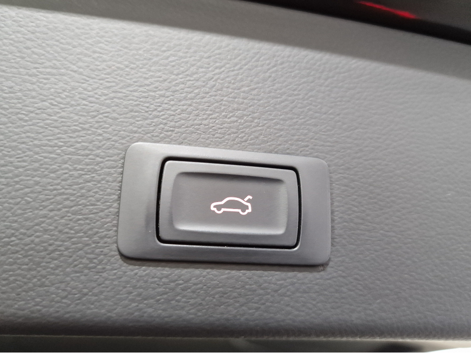 2015 Audi A6 - image 13