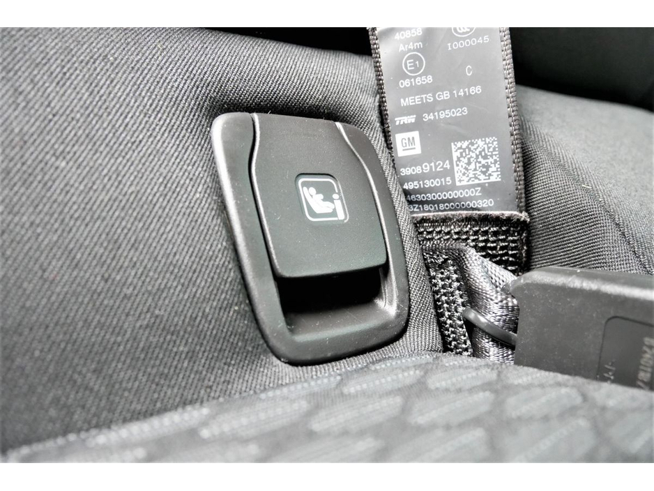 2018 Opel Astra - image 24