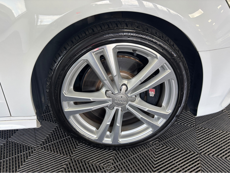 2017 Audi S3 - image 5