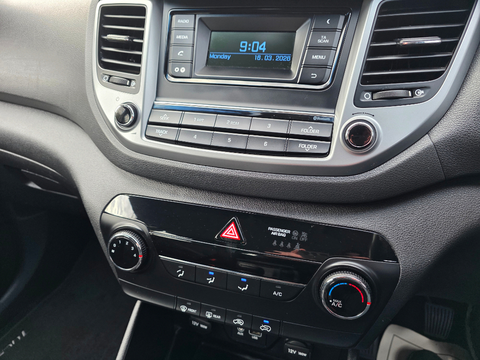 2018 Hyundai Tucson - image 17