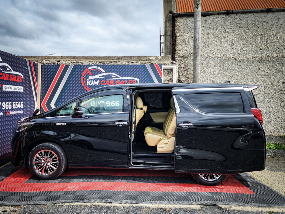 2020 Toyota Alphard 5DR AUTO 1 year warranty €66,950