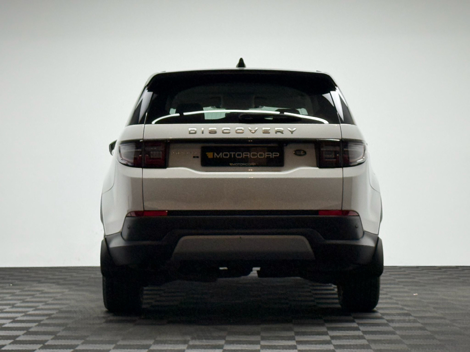 2020 Land Rover Discovery Sport - image 6