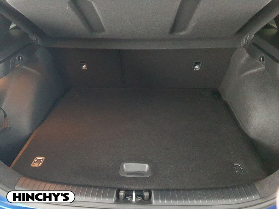 2023 Kia Ceed - image 9