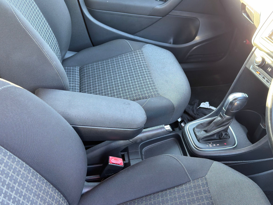 2014 Volkswagen Polo  €10,799