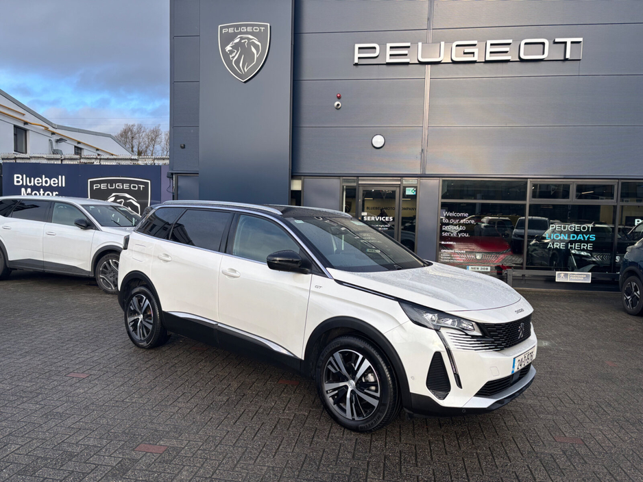2024 Peugeot 5008 1.2 Hybrid 136bhp E-DCS6 GT €40,950