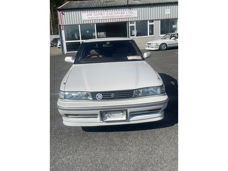 1992 Toyota Mark II - image 2